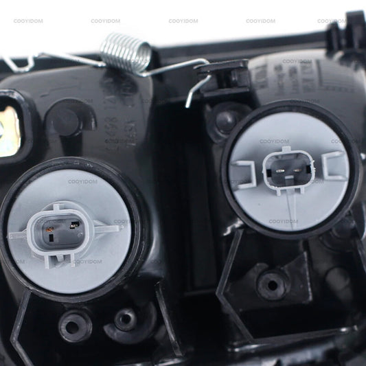 ya 4 6.22 One pair of front corner lights turn signal lamps for Mitsubishi Pajero V33 1997 - 1999