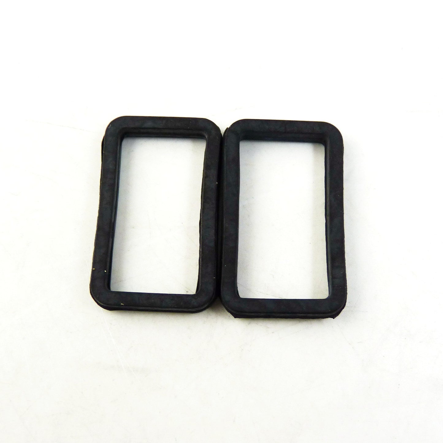 ya 1 8.5.1 Suitable for Mercedes E320 E280 G500 C230 C240 C320 CLK320 Engine Timing Cover Gasket 2 pcs 