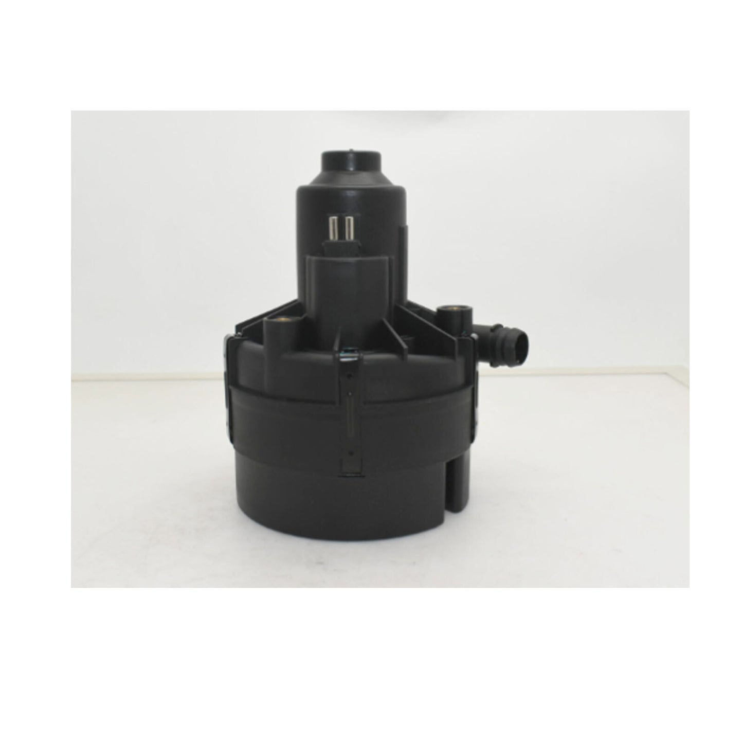 ya 5 8.7 0580000037 Smoke Secondary Air Pump for Mercedes W204 C63 AMG E55 S55 SL55 S600