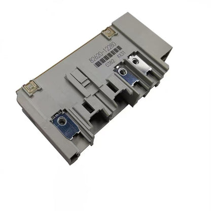 ya 5 8.7 Suitable for Toyota 2007-2013 for COROLLA engine bracket fuse box relay 82620-12280