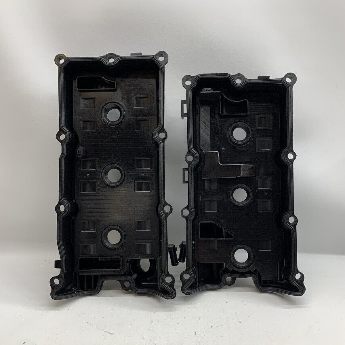 ya 10 10.28 Valve Cover SET For 05-19 Frontier Pathfinder Xterra NV1500 NV2500 4.0L n