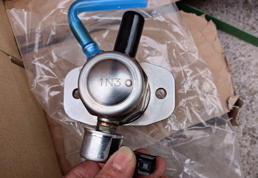 ya 27 7.2 23101-47020 / 23101-47090 Fuel Pump Fit Auris C-HR for Corolla Levin 1.2T