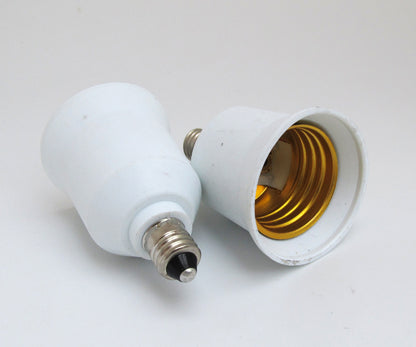 ya 14 1x E11 To E26/E27 Lampholder Bulbs Converter Candelabra Light Base Socket White