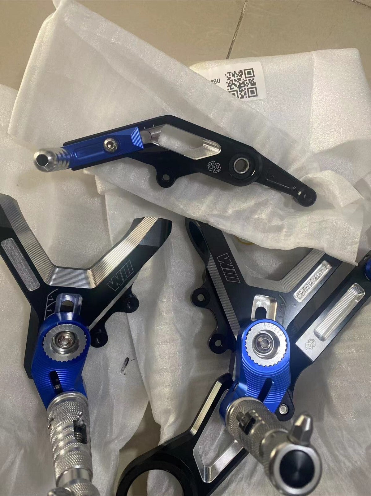 ya 11 6.8 for BMW S1000RR M1000RR Footrest Kit Foot Peg Rear Adjustable Footrest 2019-2024