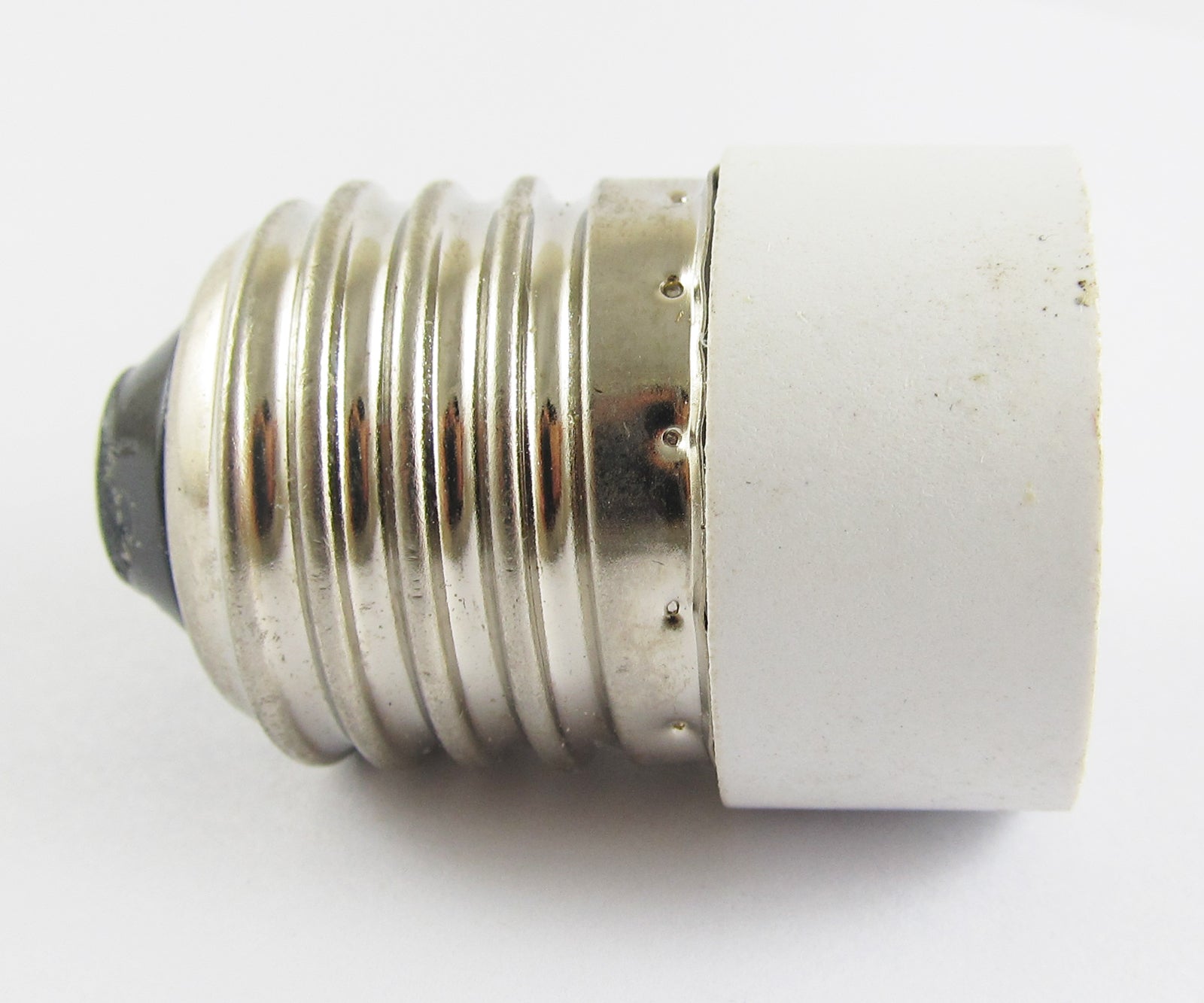 ya 14 1pc E27 Male to E14 Female Socket Base LED Halogen CFL Light Bulb Lamp Adapter
