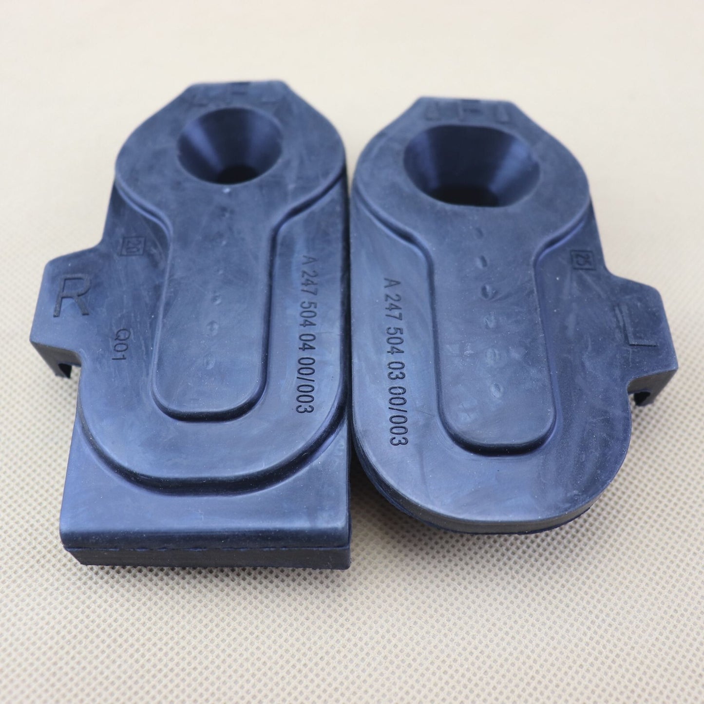ya 1 8.5.1 for A W177 Radiator Right+Left A2475040400/0300 Elastomer Bearing