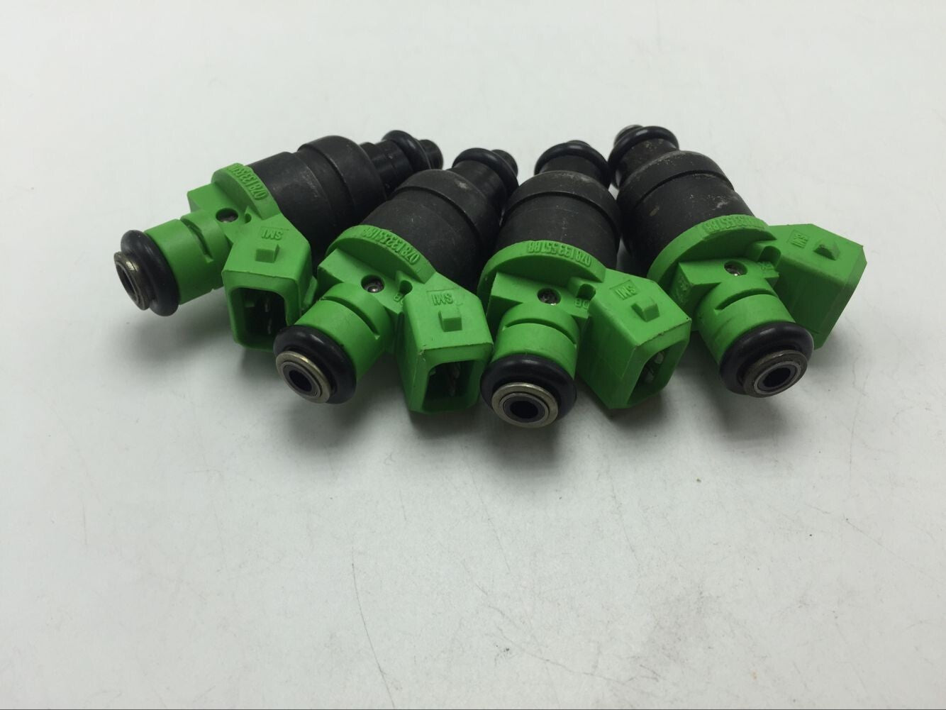 ya 1 8.5.4 4PCS Fuel injector nozzle 078133551BB 078 133 551 BB For the for Audi A4