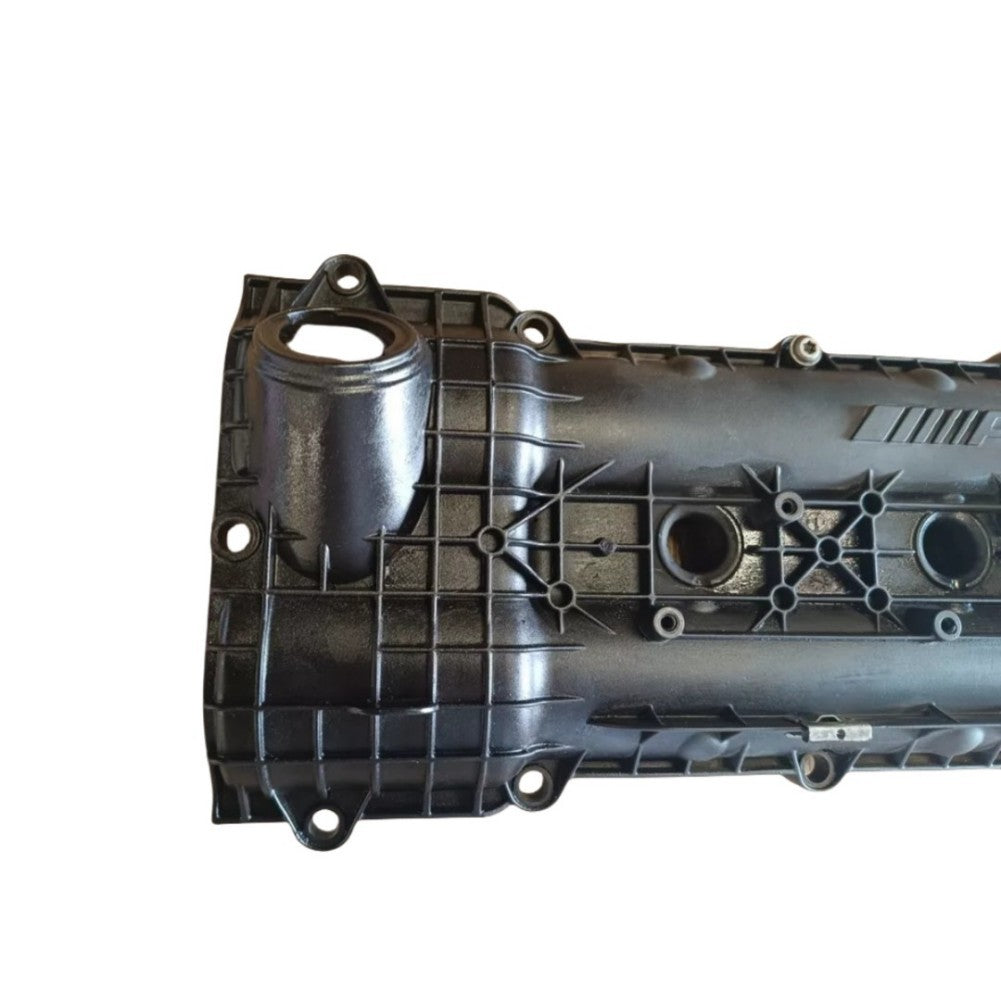 ya 27 7.2 Engine Cylinder Head Valve Cover for Mercedes W204 C63 ML63 03-06