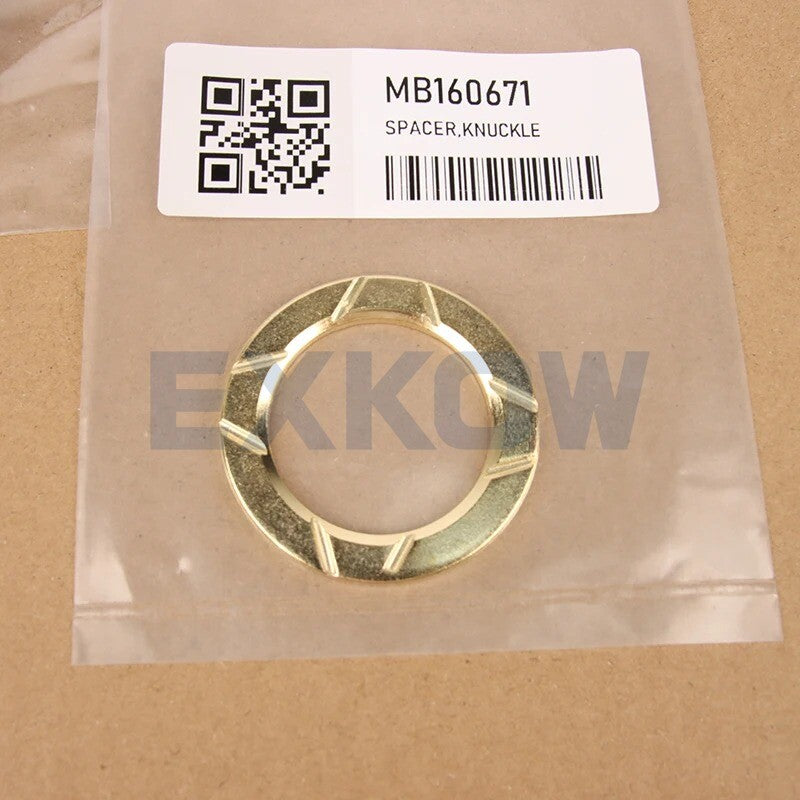 ya 5 8.7 3-piece knuckle bearing spacer oil seal set for Mitsubishi L200 for Pajero Montero 90-04