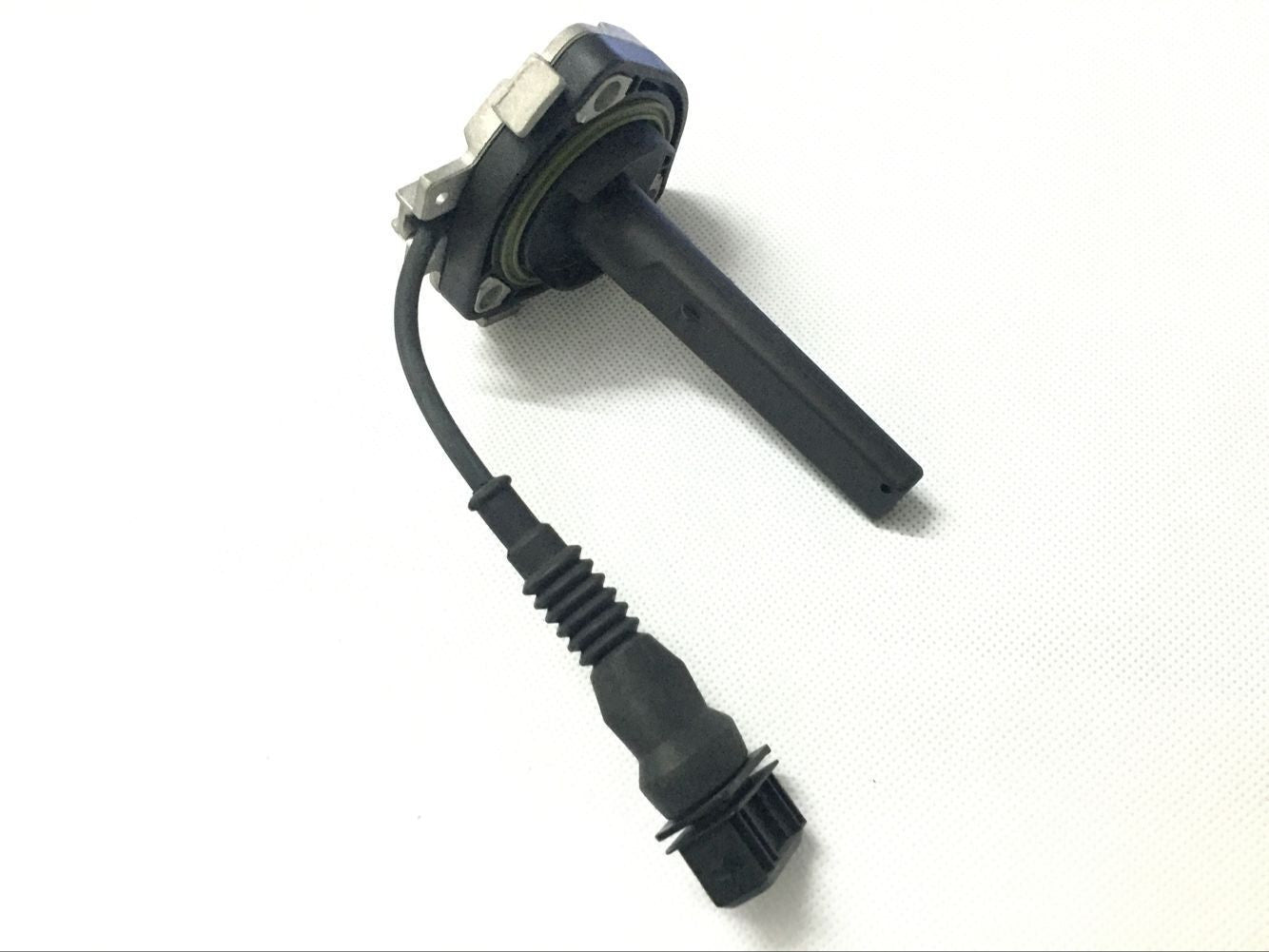 ya 1 8.5.1 Engine Oil Level Sensor with O-ring for E36 E38 E39 730i 740i 750i 540i 535i