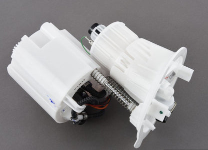 ya 5 8.7 1 set New Electric Fuel Pump Assembly for Mercedes W117 W156 W176 W246 X156