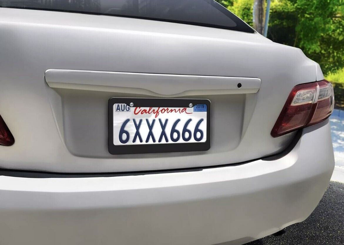 ya 1 8.5.2 Car License Plate Frame Cover Cap Boot Trunk Black Carbon for Cadillac 