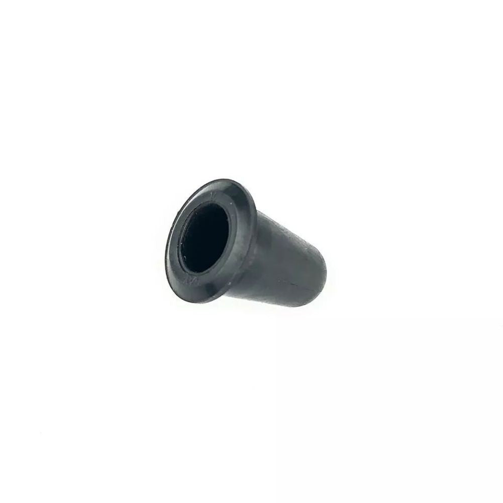 ya 5 8.7 DYA000040 Side Molding Grommet for Land Rover Discovery Range 03-13