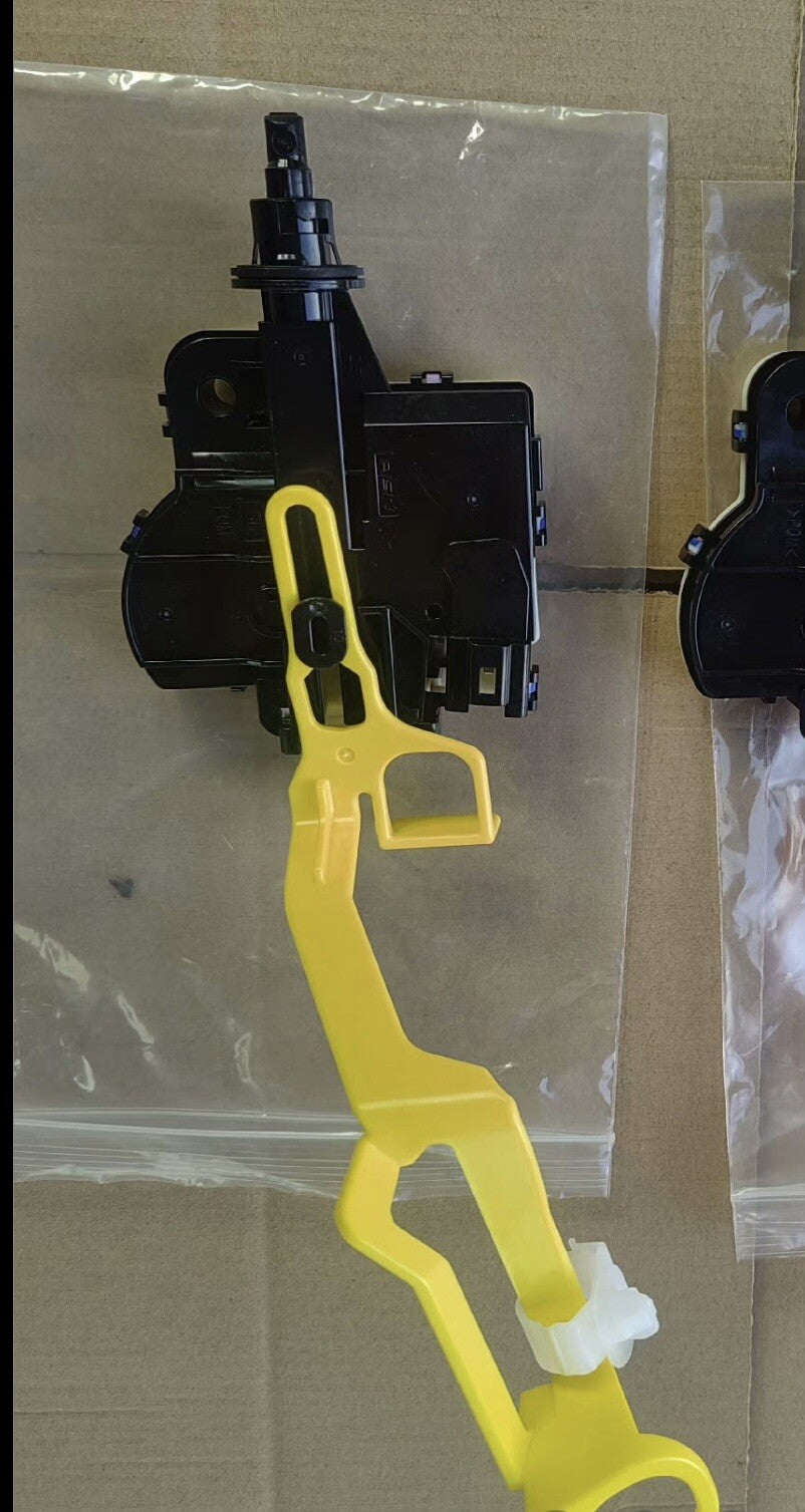 ya 1 6.30 for Toyota for Camry for AVALON Fuel Door Lock Assembly w/ Motor OE #77030-07010