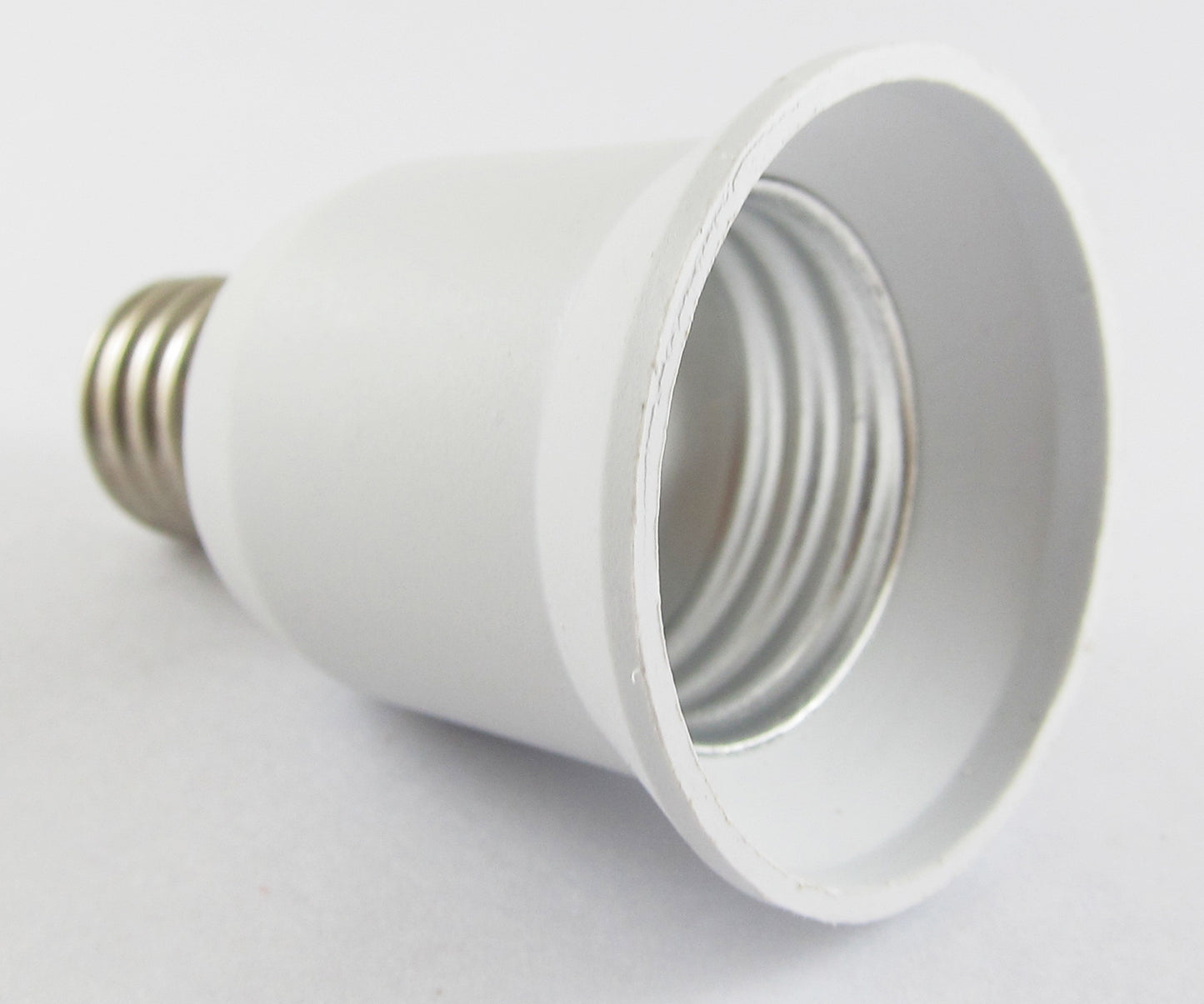 ya 14 1pc E17 Male to E27 Female Socket Base LED Halogen CFL Light Bulb Lamp Adapter