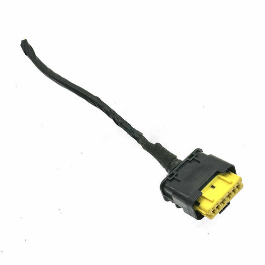 ya 1 7.3 Suitable for Nissan tail light harness plug and rear light harness plug with 6 ports