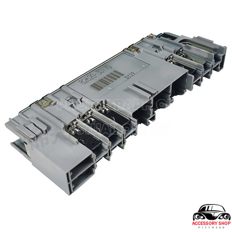 ya 5 8.7 Main fuse/fusible link relay suitable for Toyota for Lexus IS250 IS350 2006-2013