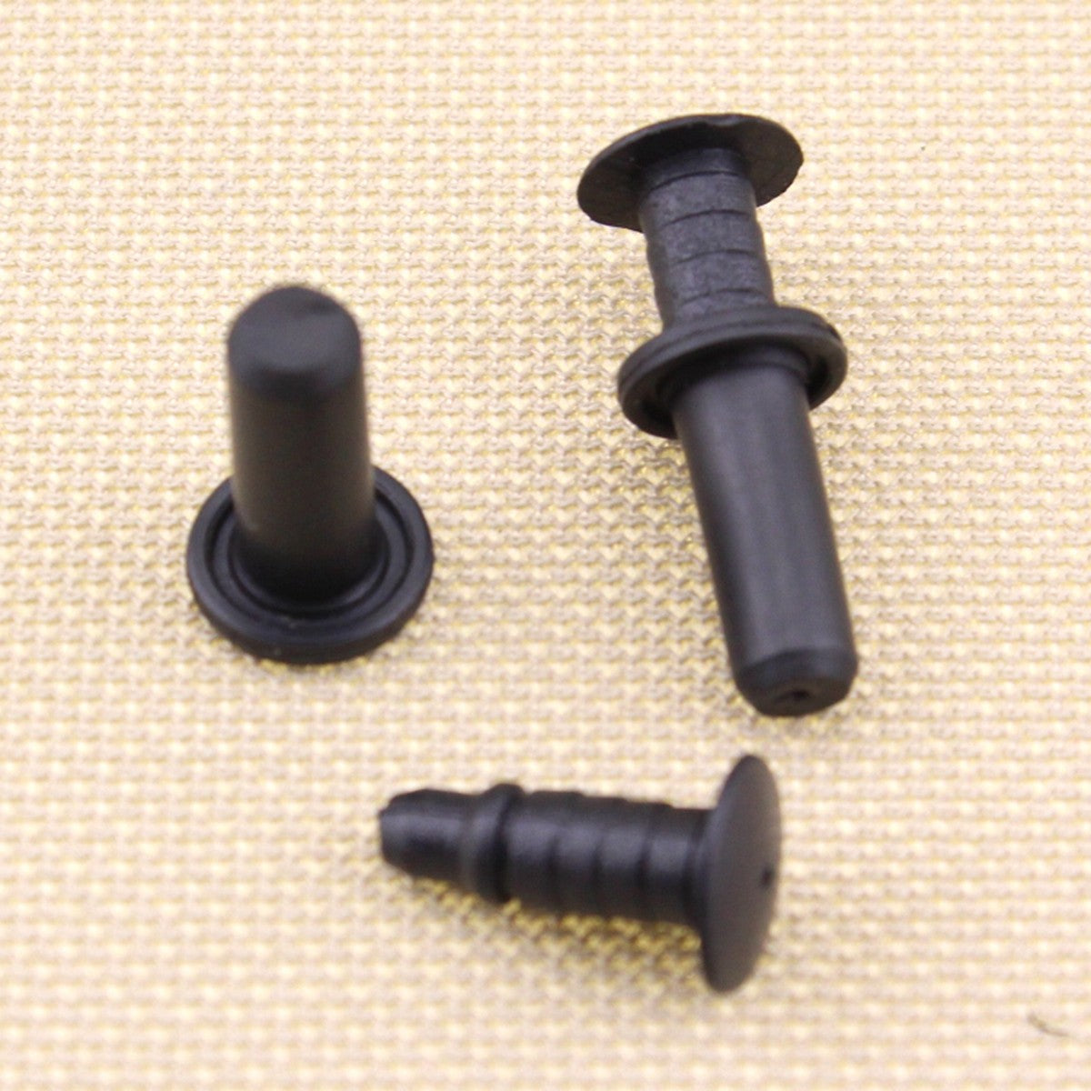 ya 1 8.5.4 10 Multipurpose rivets 000-991-59-40 for Mercedes W207 W211 E63 SLK250