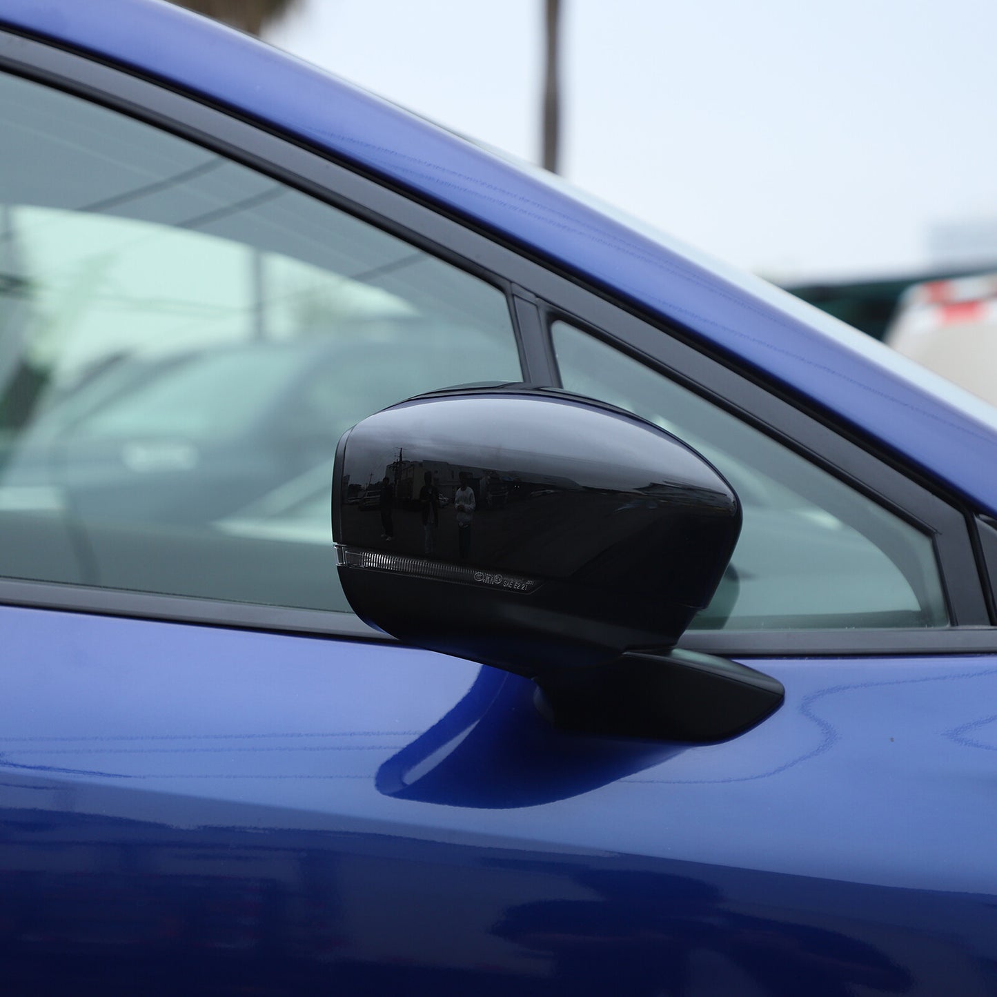 ya 1 8.5.3 Steering Wheel Switch Button Cover Left for Land Rover Discovery Sport 2015 - 2019