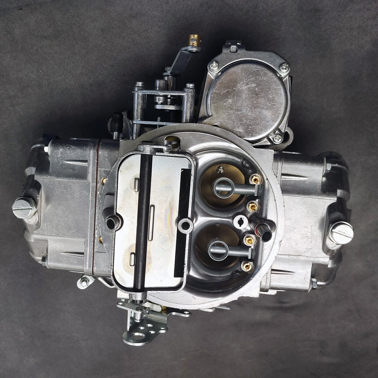 ya 3 6.25.2 New 0-3310S Carburetor 750 CFM 4-Barrel Manual Choke Vacuum Secondary