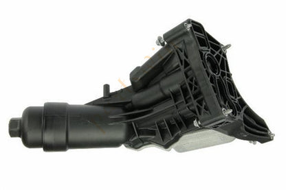 ya 5 8.7 The engine oil filter housing is suitable for BMW f20 f22 f30 g30 g32 11428596283