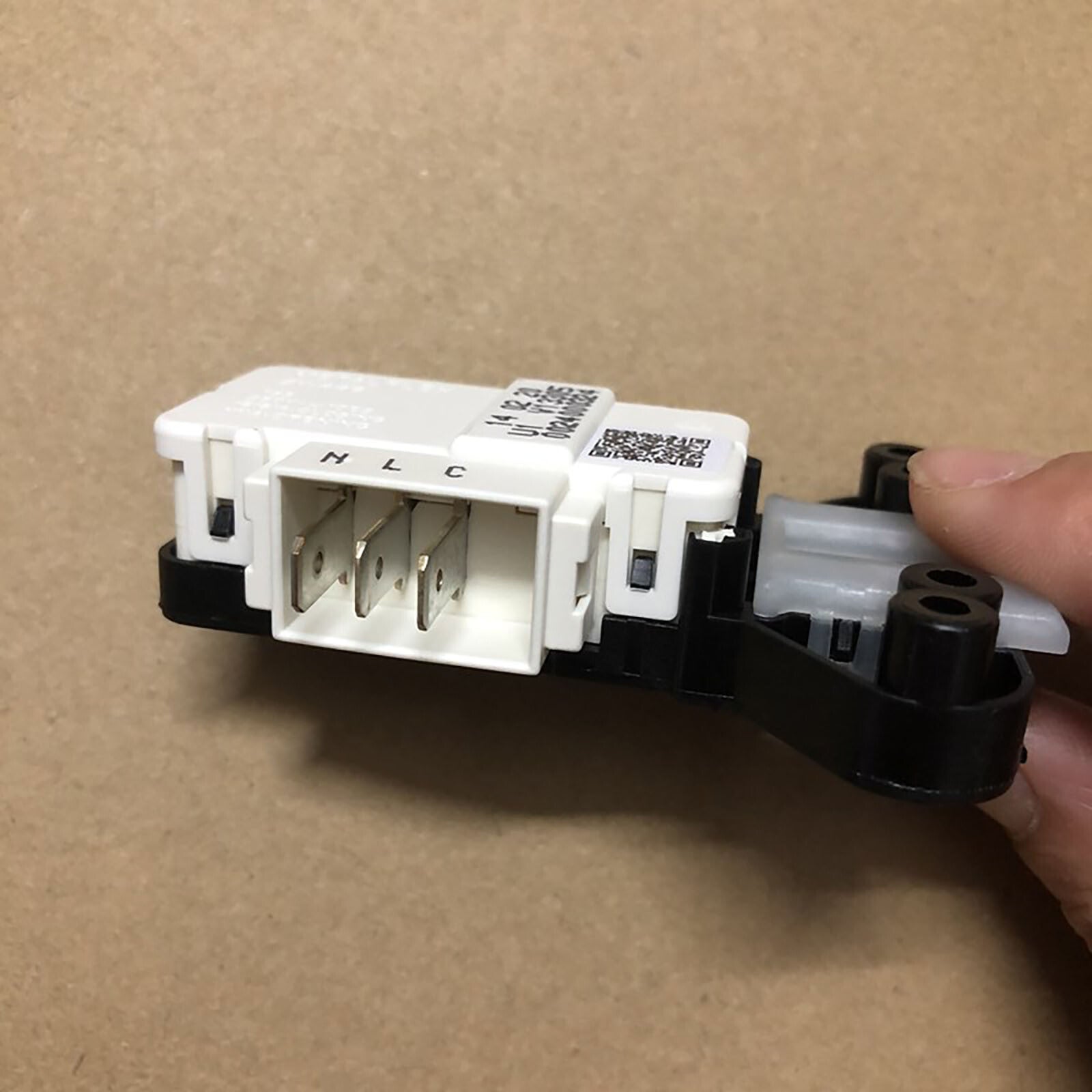 ya 26 Micro Delay Electronic Door Switch 0024000324 Wash Machine for XQG70-1012