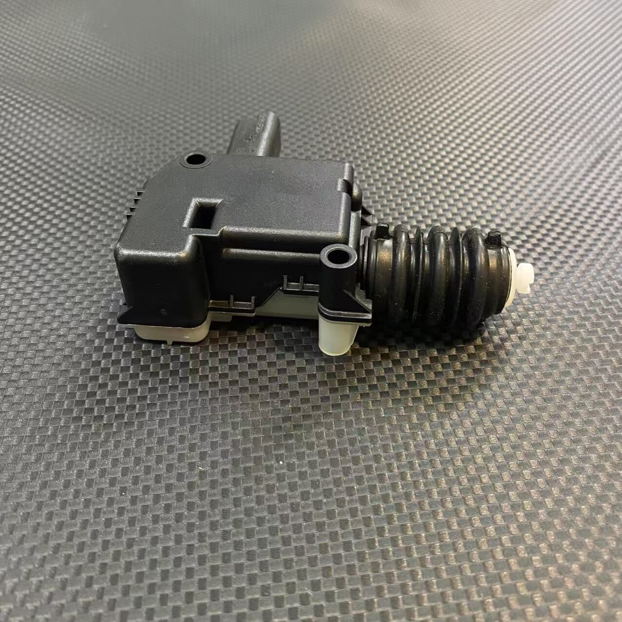 ya 5 8.7 Electric trunk lock motor for Smart Fortwo 451 09-14