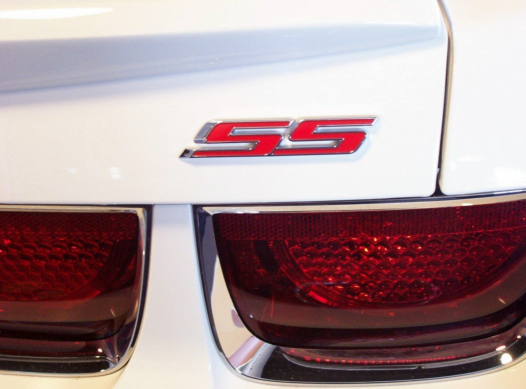 ya 1 8.5.2 for Audi RSQ5 Rear Badge Sticker Boot Trunk Lid Badge Emblem Matte Black Red 