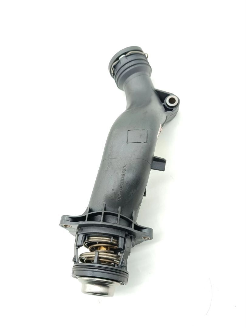 ya 4 6.17 Coolant Thermostat Housing for Mercedes-benz 11-14 for Mercedes W221 S550 CL63