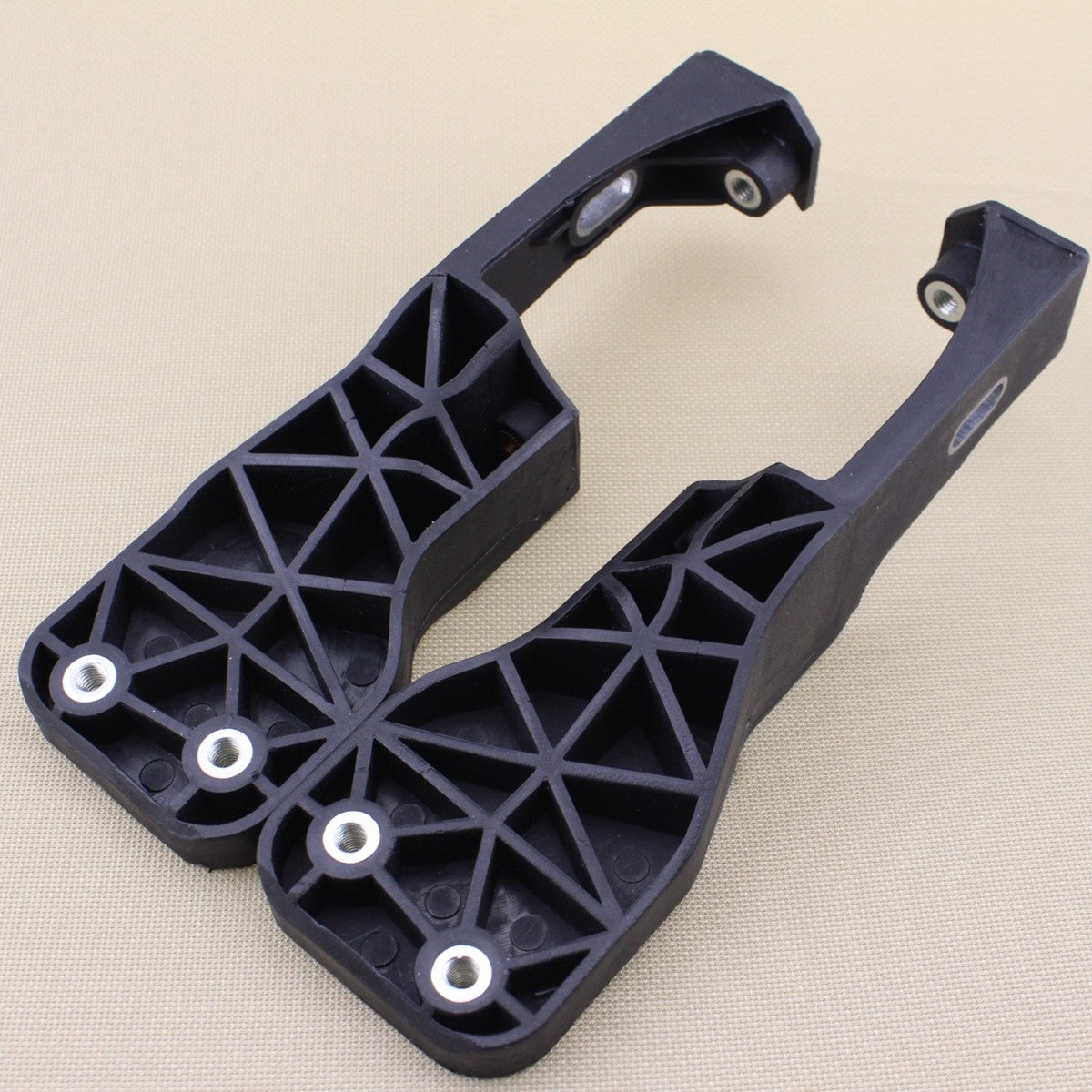 ya 1 8.5.1 2pcs for W204 GLK250 Left and Right Headlight Bracket Bracket 