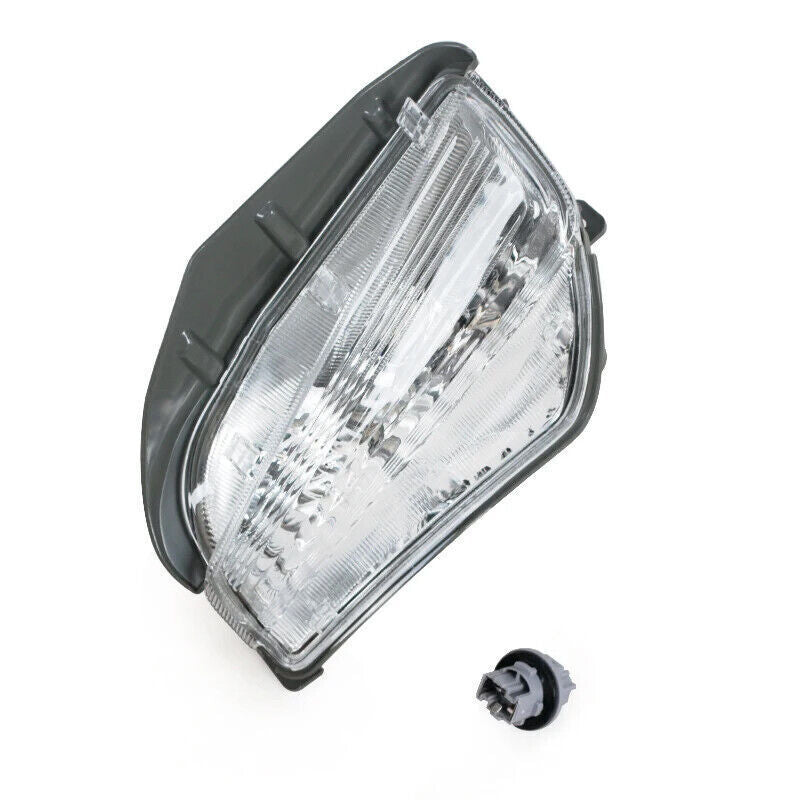ya 4 6.17.2 for Toyota Prius V 2012 2013 2014 Left front bumper turn signal light fog light