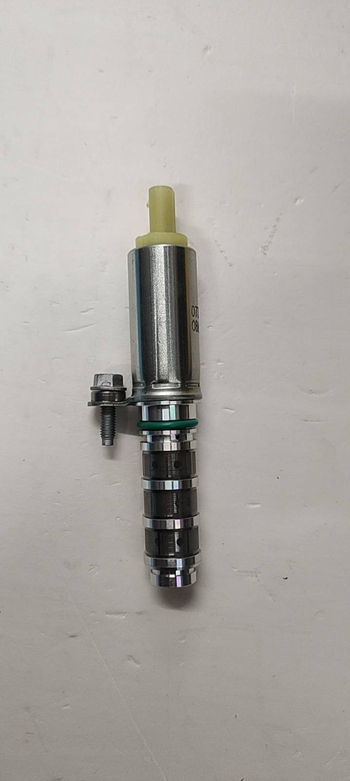 ya 7 6.10.3 Camshaft Variable Valve Timing Solenoid For GM 12662736