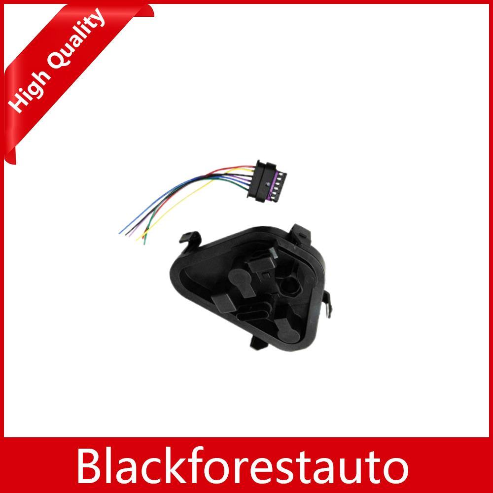 ya 27 6.21 Left Side Outer Rear Bulb Socket Tail Light for BMW 320i 328i 335i M3 2012-2015