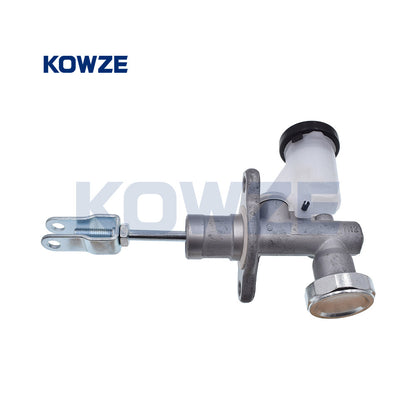 ya 5 8.7 for Nissan Clutch Master Cylinder Assy for Navara Hardbody King Cab Truck D21 D22