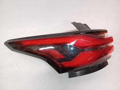 ya 11 10.28 Left&Right LED Tail Light 86785340 Quarter 2874104 For 22-23 Traverse n