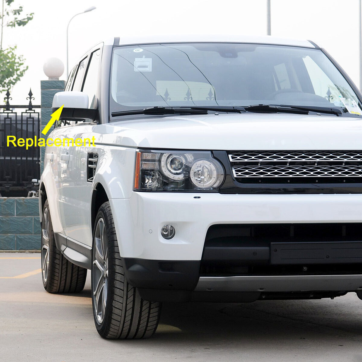 ya 1 8.5.4 Right passenger mirror upper cap right grip suitable for Land Rover LR2/LR4/ for Range Rover 