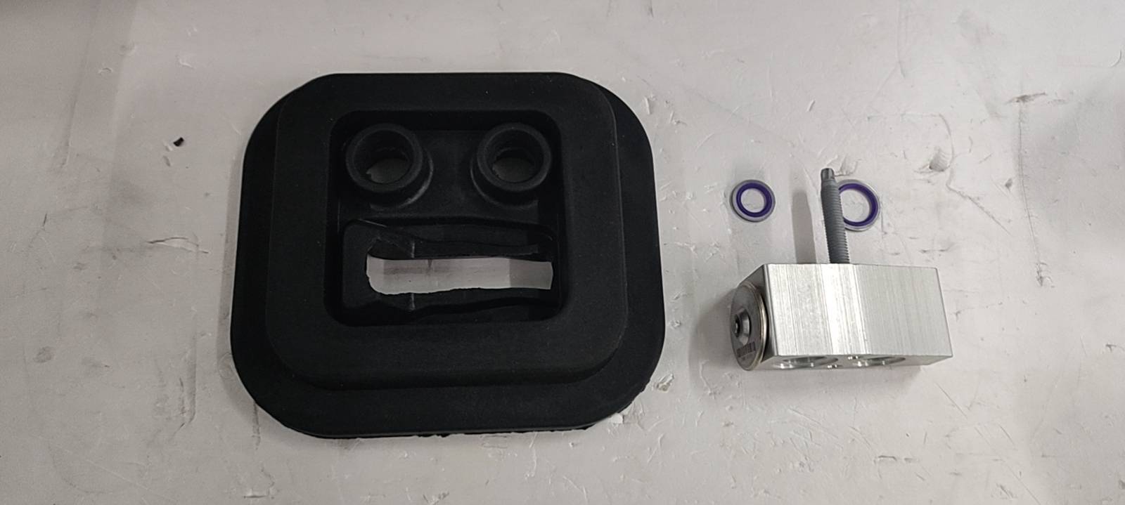 ya 5 8.7 Thermal Expansion Valve For GM 26287879