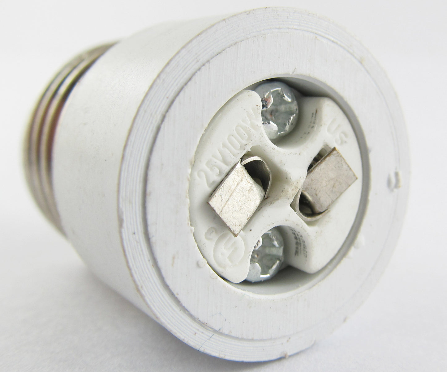 ya 14 10x E27 Male to MR16 Female Socket Base LED Halogen CFL Light Bulb Lamp Adapter