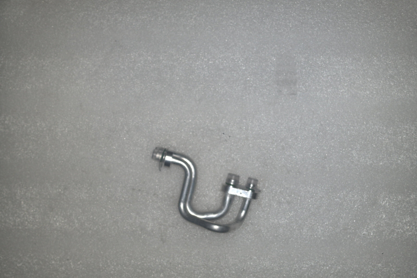 ya 5 8.7 Evaporator Pipe for Nissan 27283-ED50A 27283ED50A