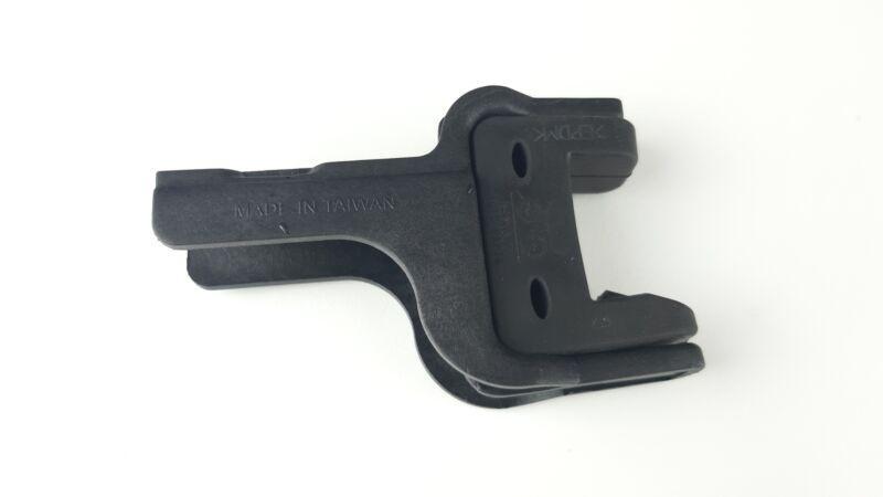 ya 3 6.25 1-piece black upper radiator isolator 04596474AD suitable for Chrysler 300C