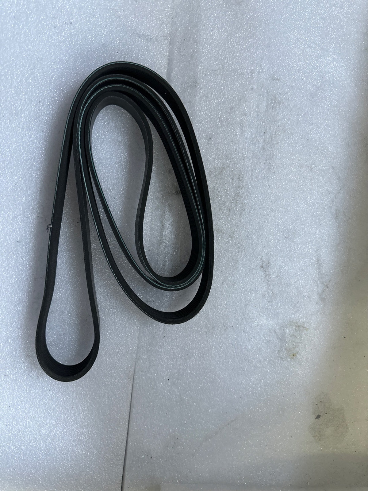 ya 5 8.7 Serpentine Belt 90916-A2005 7PK1935 for Toyota for Camry Highlander 2.4L 02-06