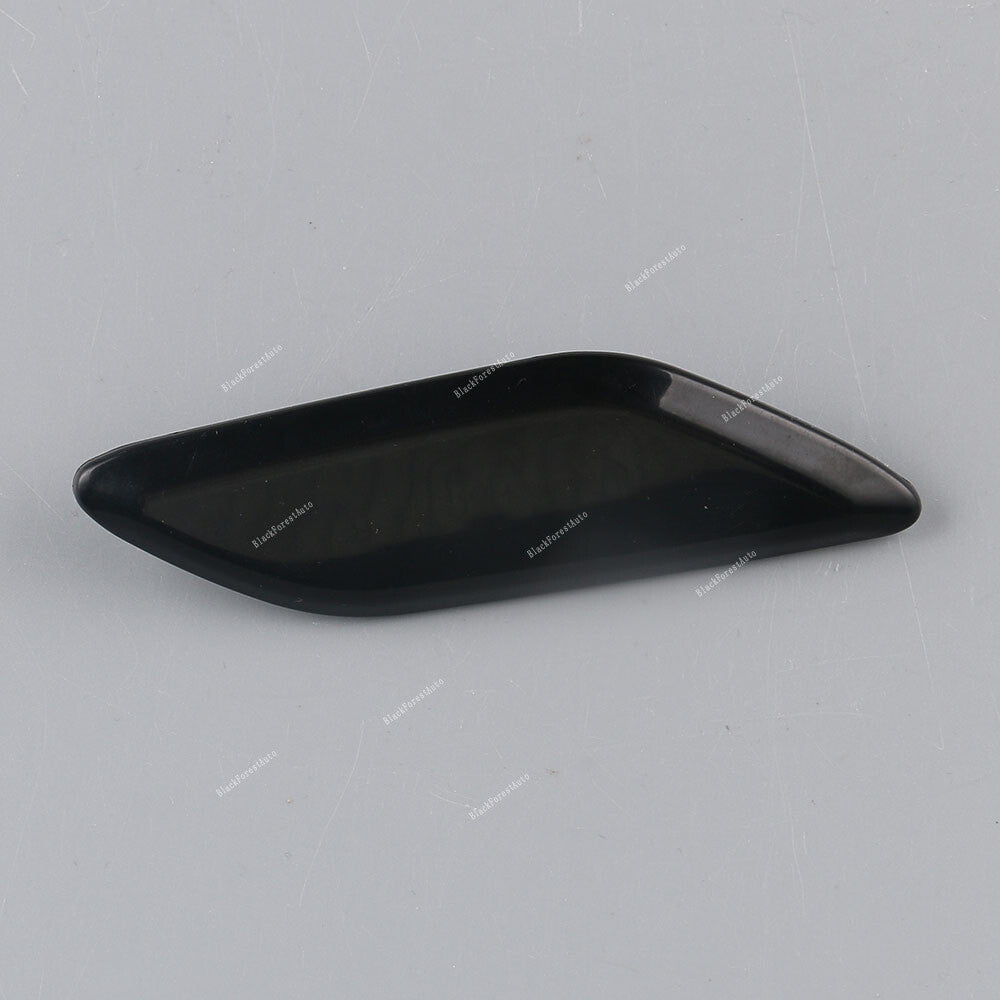 ya 27 6.18.2 Front Right Headlight Washer Sprayer Nozzle Cover for Mazda 3 AXELA 2014-2016