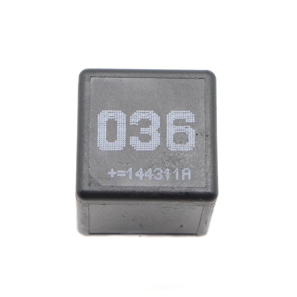 ya 5 8.7 Automotive Auto Parts Electric Relay for Mercedes-benz V23134-B52-X590 A0009826123