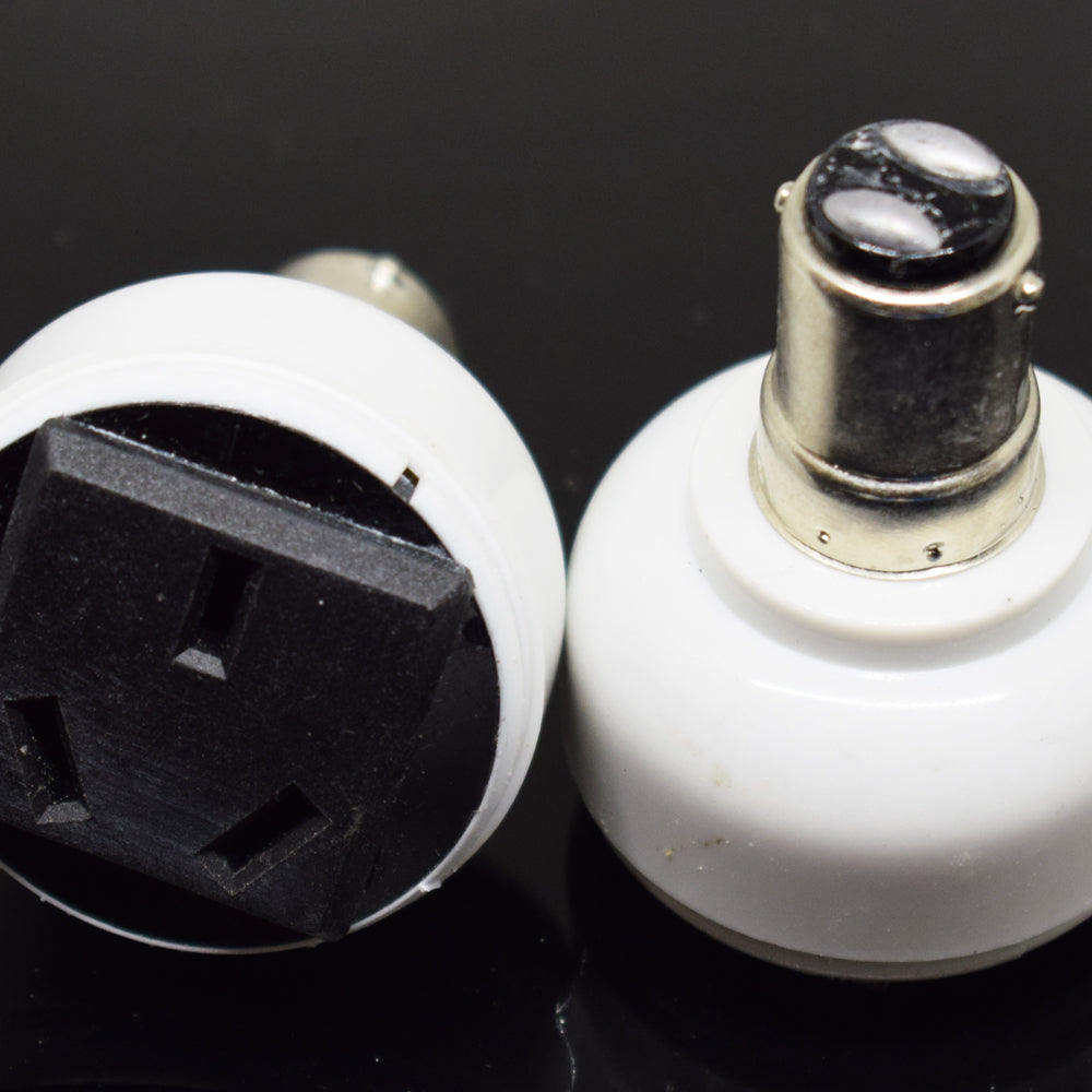 ya 14 1pc BA15D Male to Int'l Standard 3 Prong Holes Female Socket Bulb Lamp Adapter