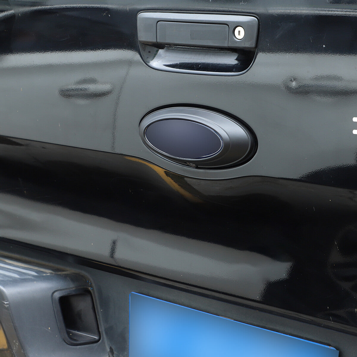 ya 1 8.25.2 shuiyin Matte Black ABS Rear Logo Badge Cover Garnish for Ford Ranger 2015 - 2021 U