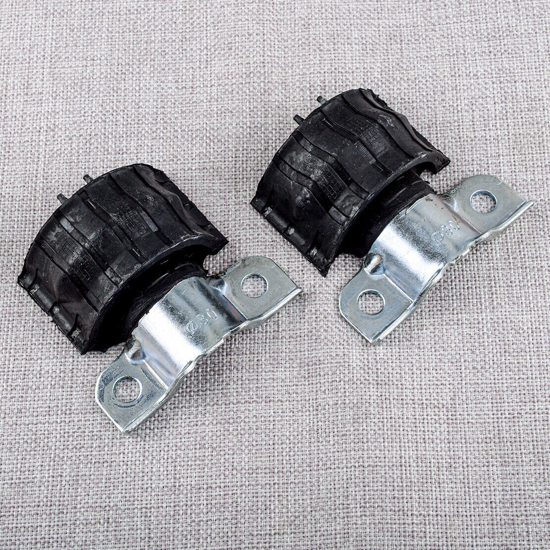 2pcs Front Sway Stabilizer Bar Bushings for Mercedes W164 ML320 ML550 ML350 
