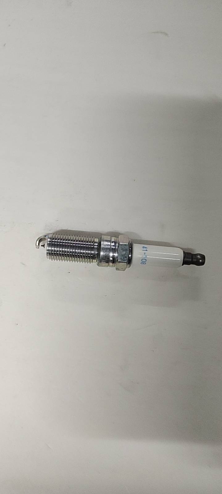 ya 2 6.27 Spark Plug for Buick for GMC for Chevrolet 12620540