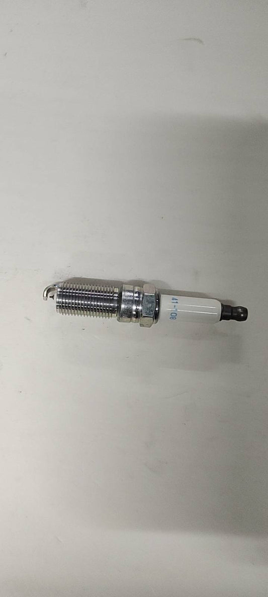 ya 2 6.27 Spark Plug for Buick for GMC for Chevrolet 12620540