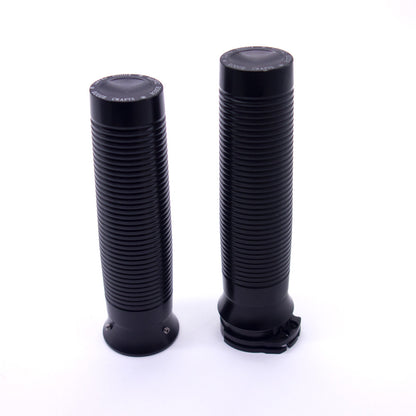 ya 5 8.7 Motorcycle 1 Black CNC Handlebar Hand Grips for Harley Sportster XL1200 883 48