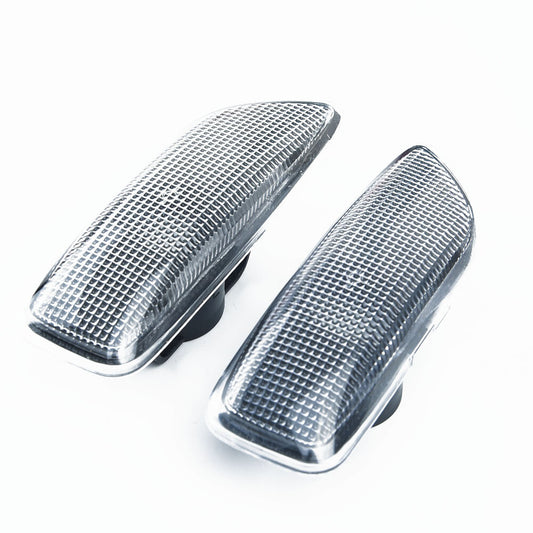 ya 12 5.22.2 Suitable for Volvo S60 V70 S80 XC70 XC90 left and right marker lights bumper turn signal